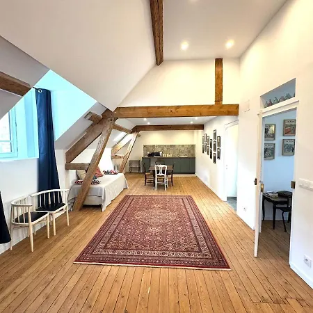 Maison De Maitre Avec 4 Suites Independantes - Centre Livarot - Jardin