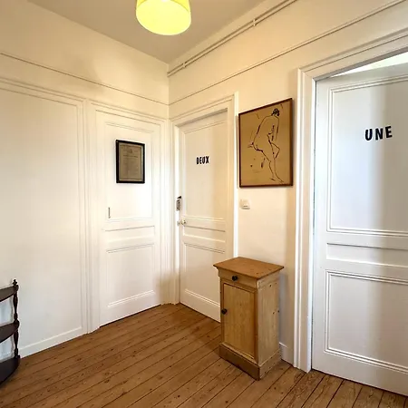 Maison De Maitre Avec 4 Independantes - Centre - Jardin *