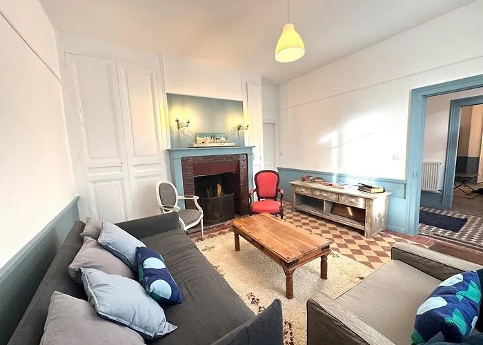 Maison De Maitre Avec 4 Suites Independantes - Centre Livarot - Jardin *