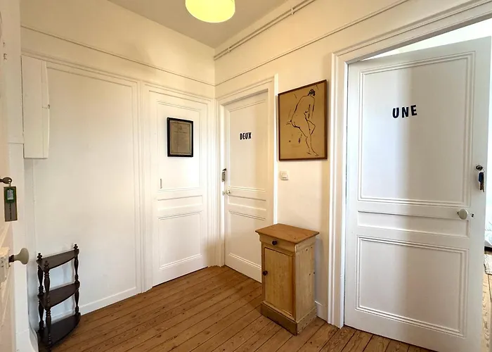 Maison De Maitre Avec 4 Independantes - Centre - Jardin *